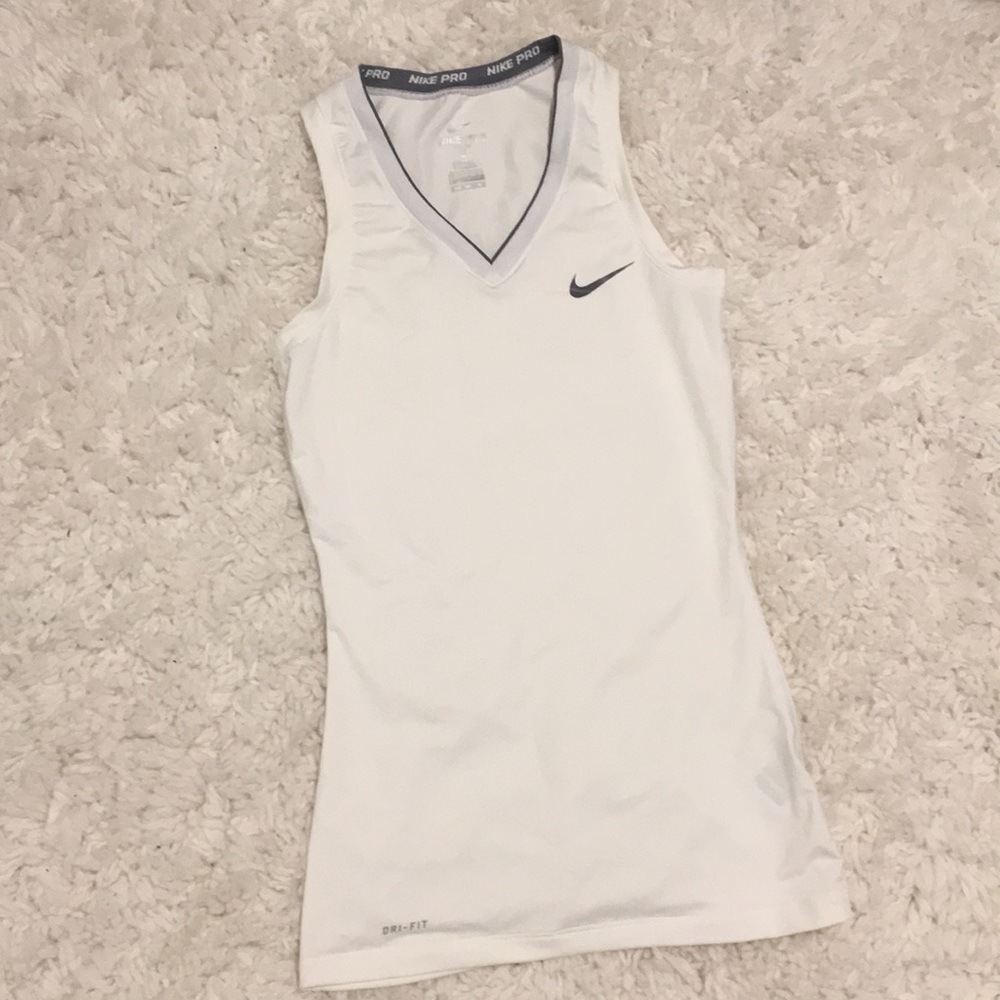 Nike Pro fitted workout tank size xs